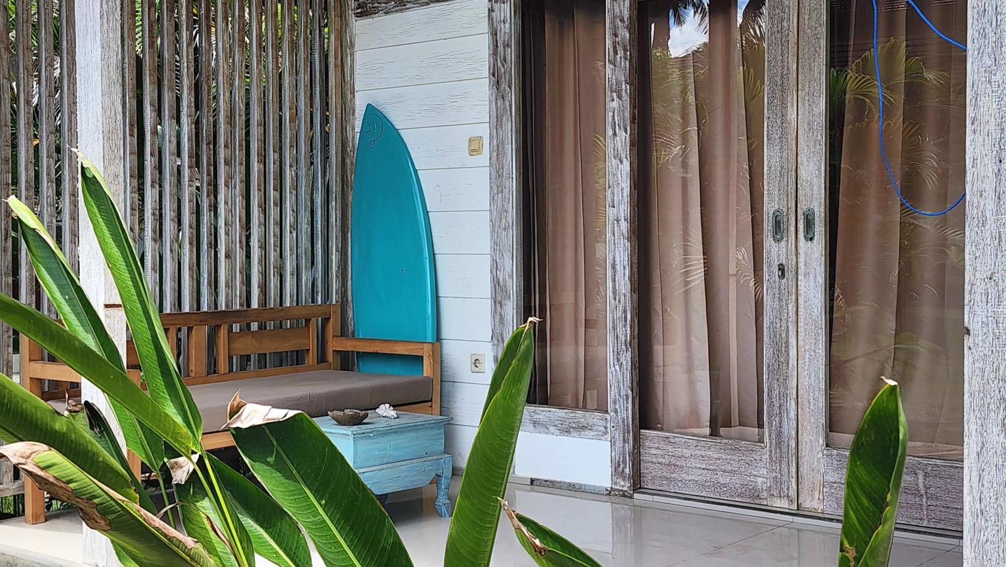 Kayu Cottage Гили Траванган Номер фото